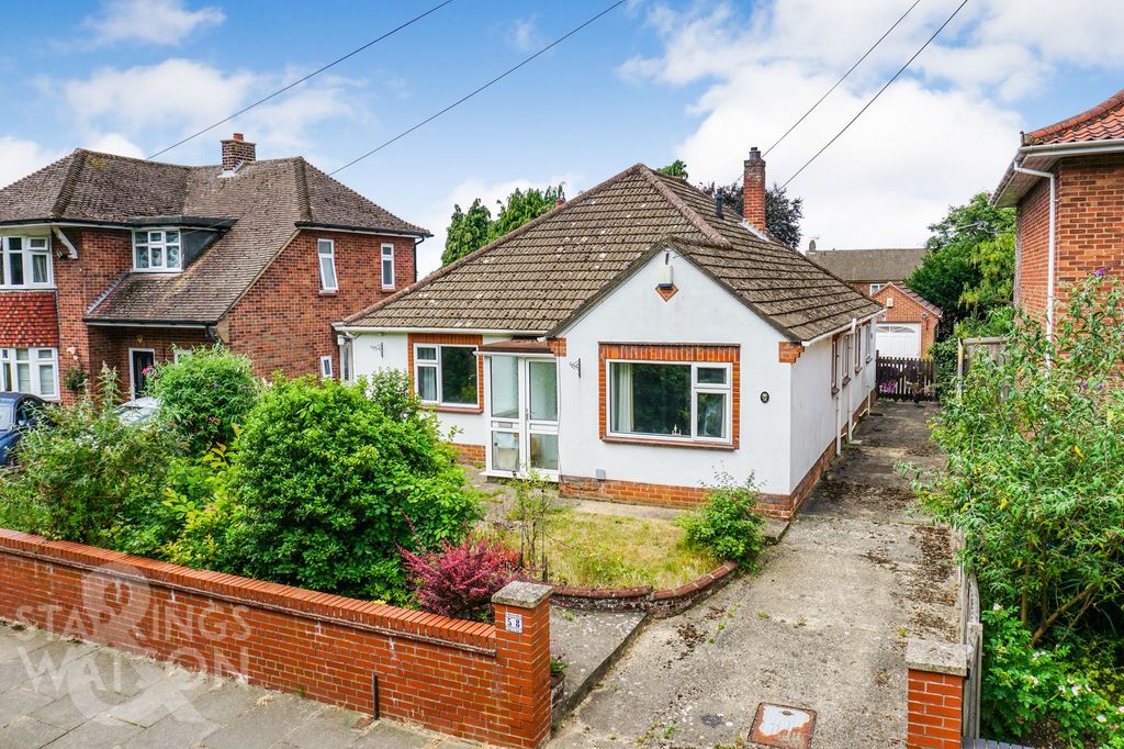 Property photo 1 of 21