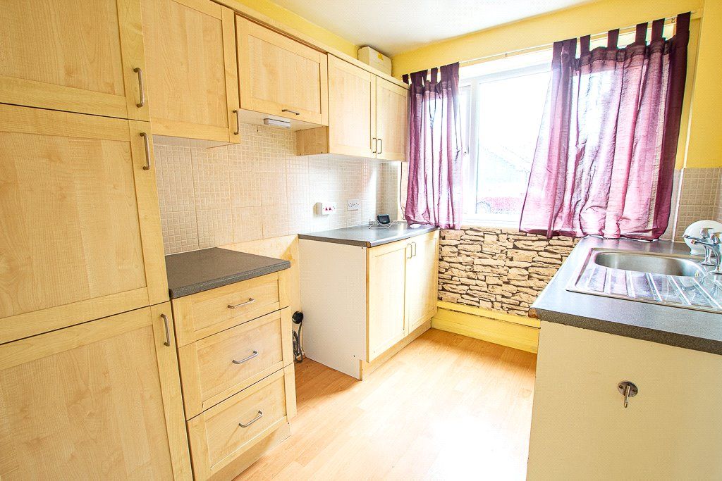 Property photo 2 of 10 Picture No. 11