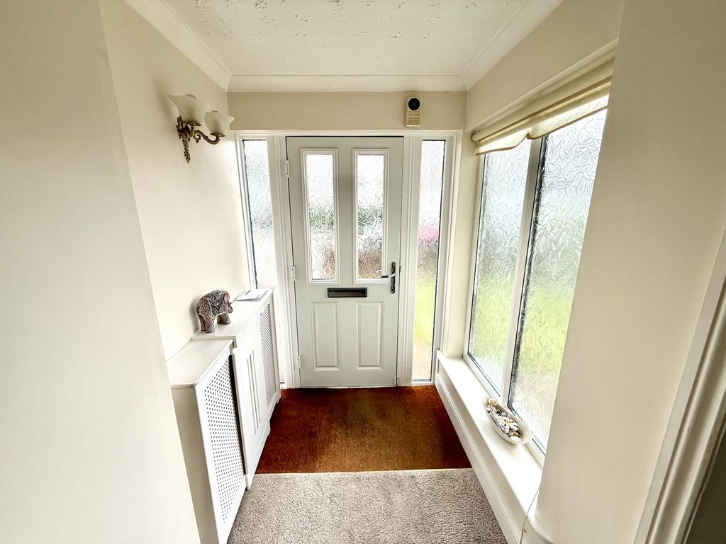 Property photo 3 of 9 Img_3104