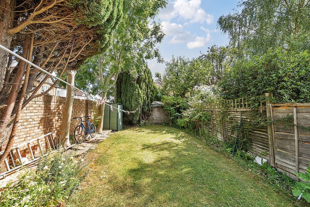 Property photo 3 of 18 1317136-5-6866948...