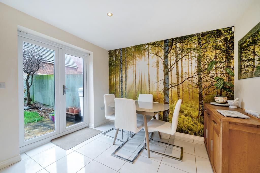 Property photo 2 of 20 Dining Room