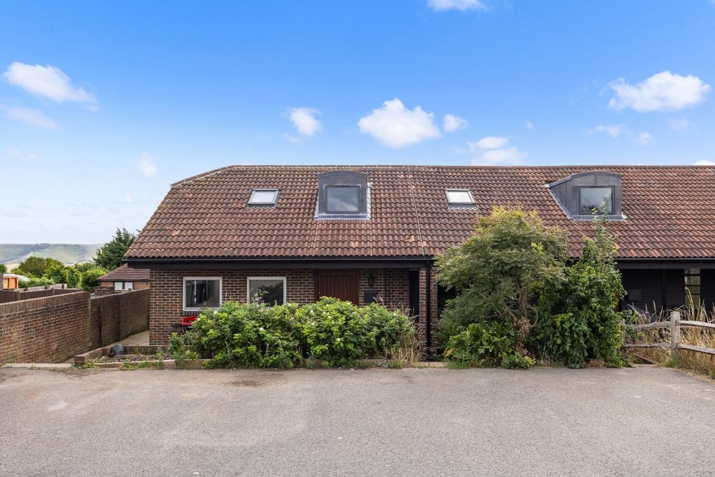 Property photo 1 of 10 5347730