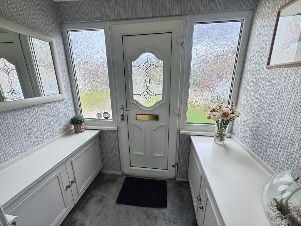 Property photo 3 of 18 Pbox-Img.Jpg