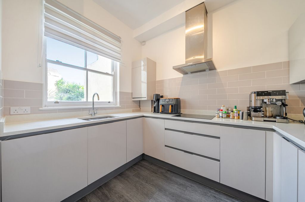 Property photo 3 of 15 1524263-14-1A0c98...