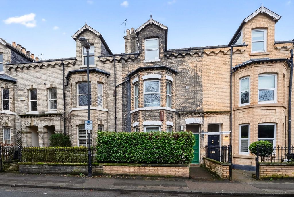 Property photo 1 of 13 Pnmb1054.Jpg