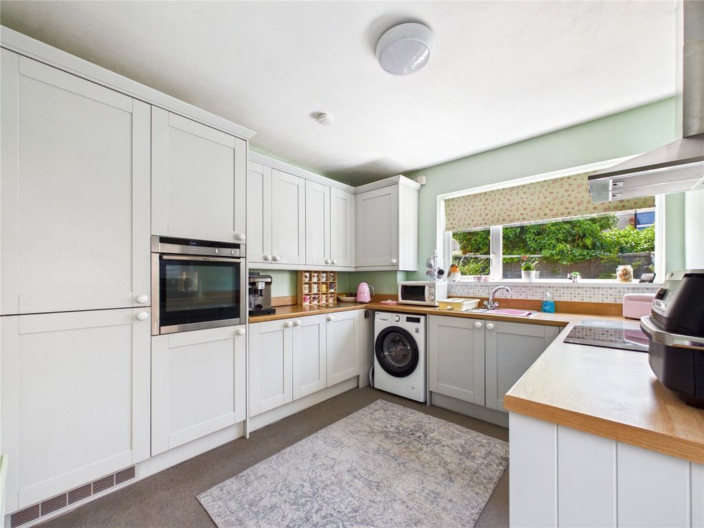 Property photo 3 of 18 Picture No. 05