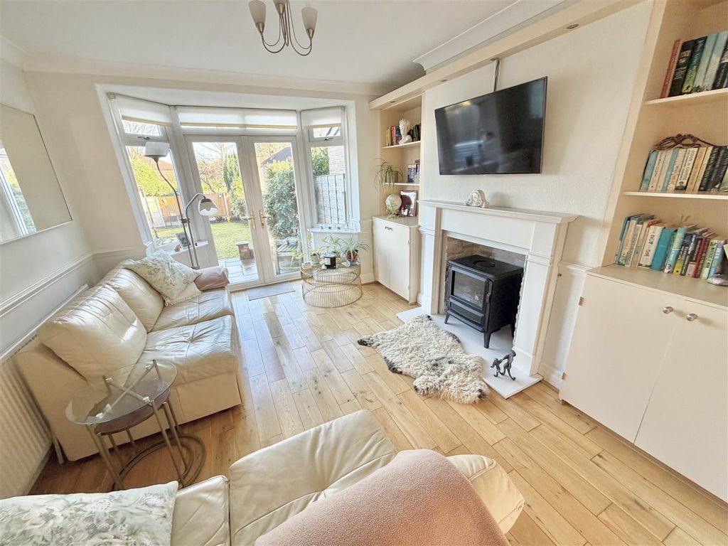 Property photo 2 of 32 Image 2