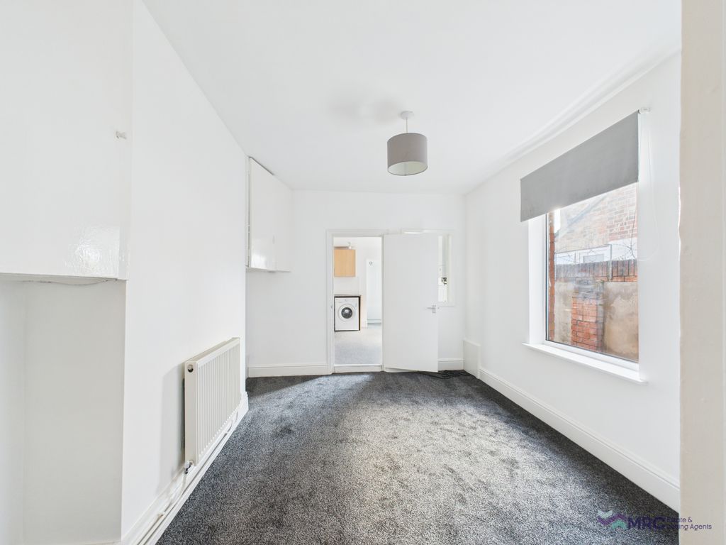 Property photo 2 of 12 Gallery