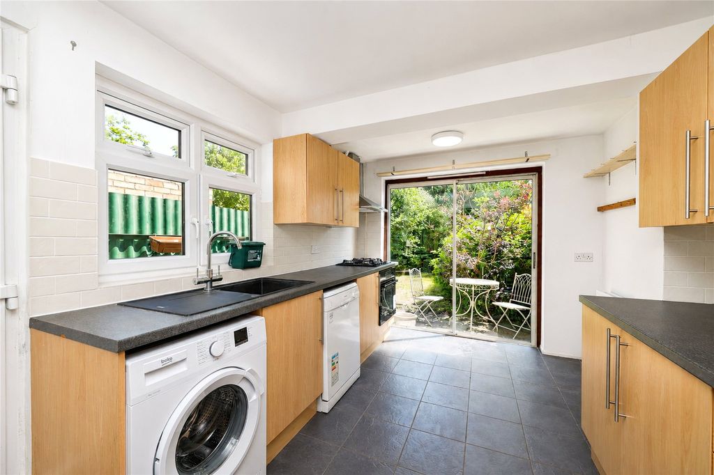 Property photo 2 of 13 Picture No. 07