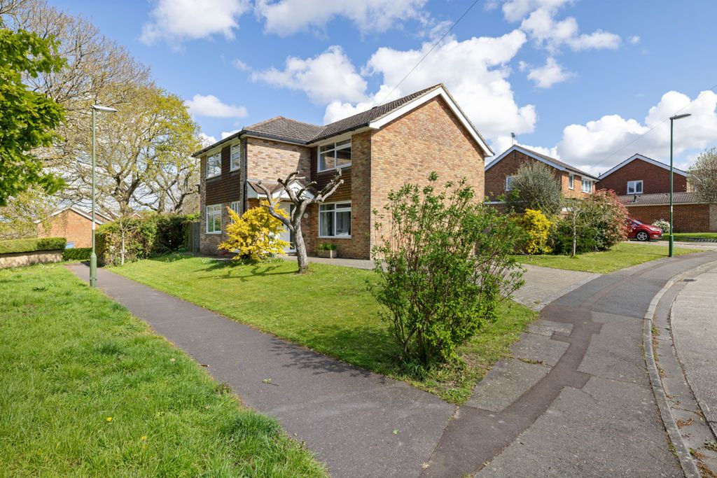 Property photo 1 of 27 Photo 22