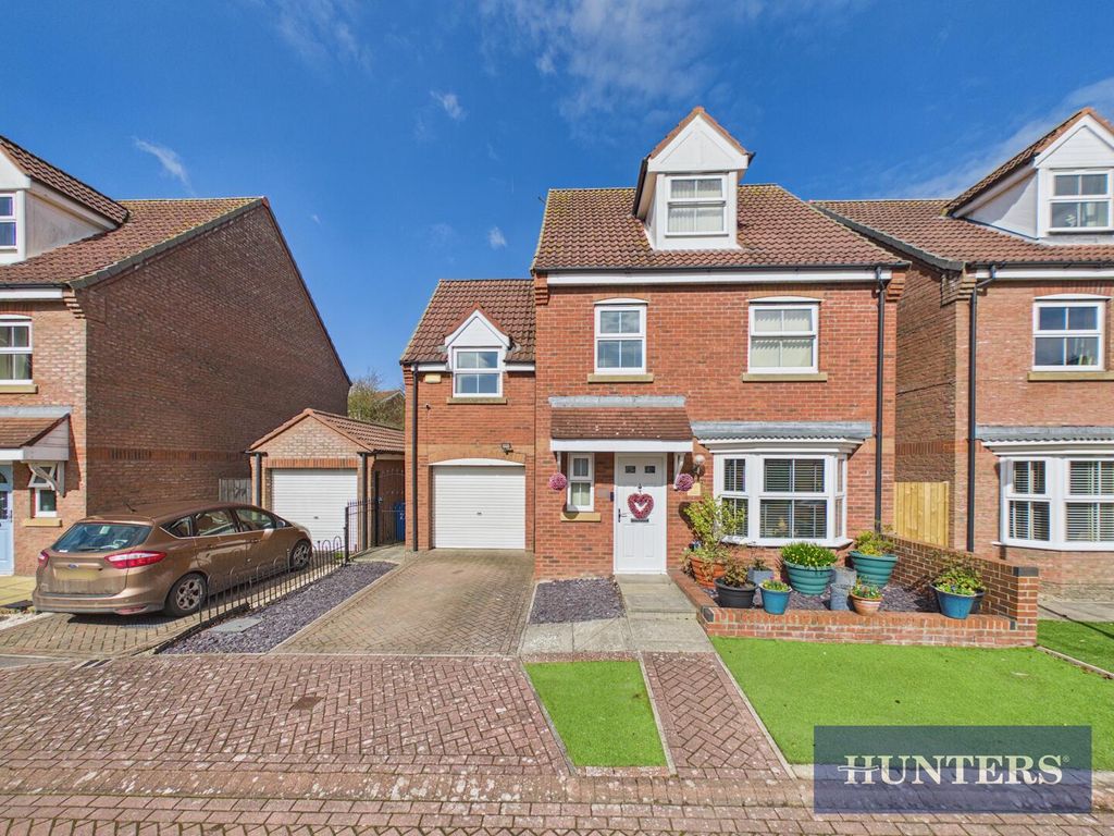 Property photo 1 of 23 Front (Exterior)