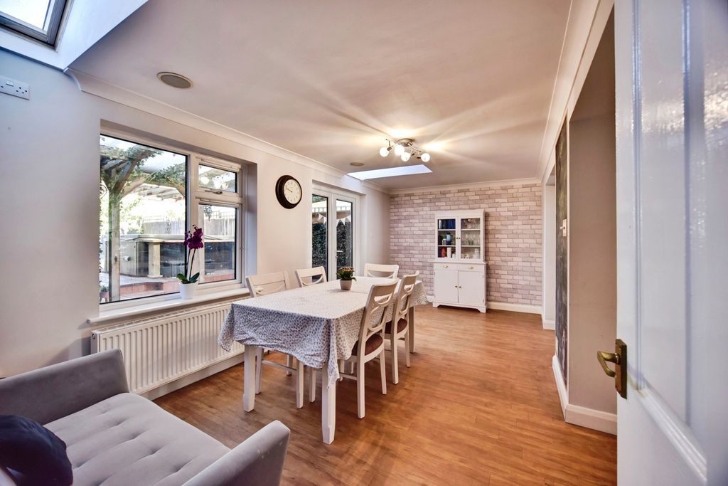 Property photo 3 of 17 Reception Room