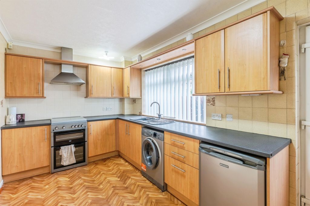 Property photo 3 of 14