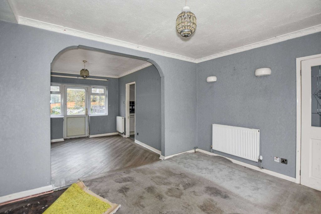 Property photo 3 of 17 98 Riverside Road, Sidcup, Da14 4Pu