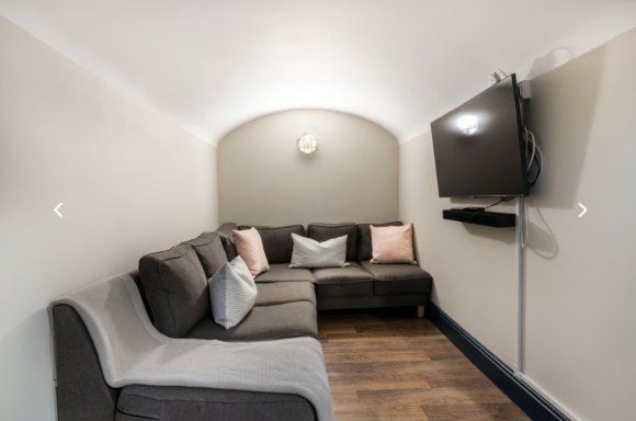 Property photo 2 of 8 9064098.Png