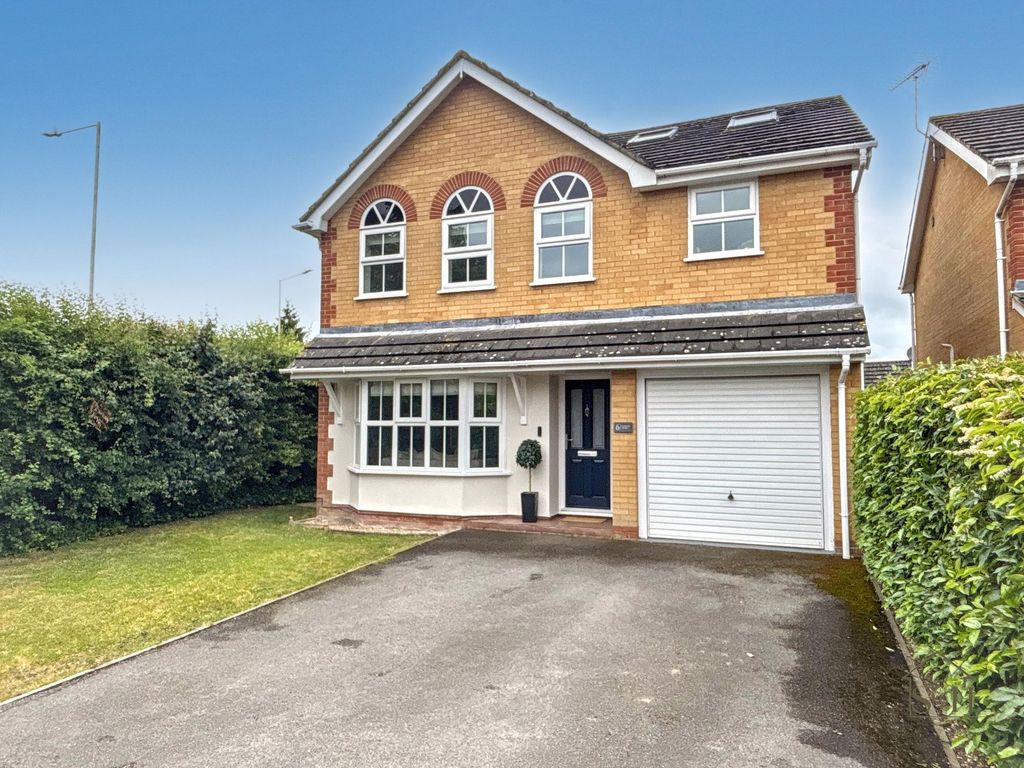 Property photo 1 of 28