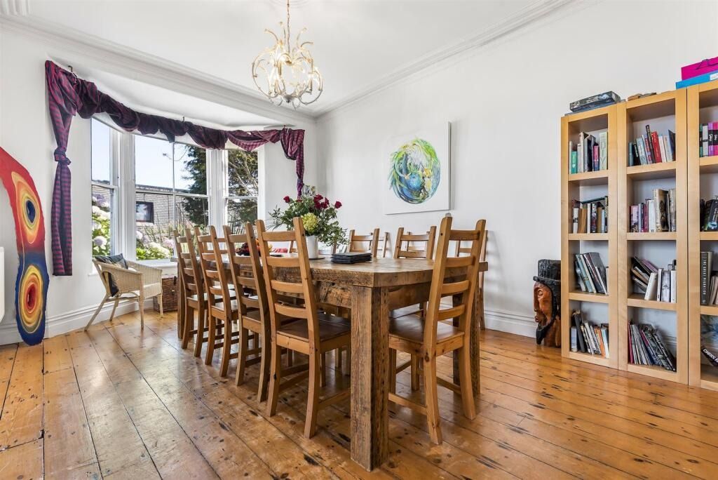 Property photo 2 of 34 4836821