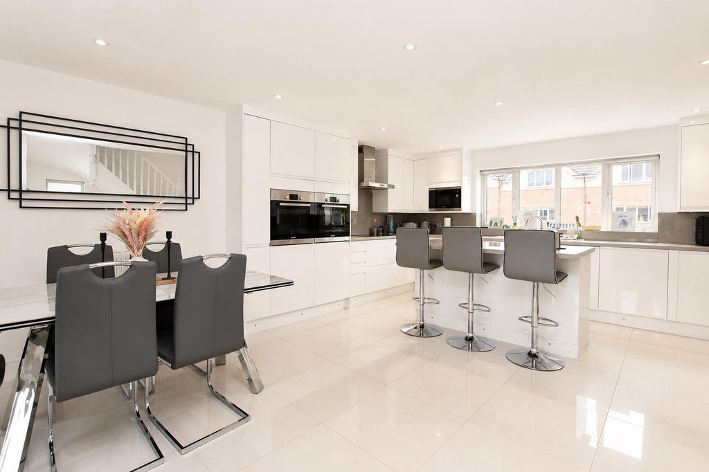 Property photo 1 of 22 Ca7c183c-38E4-4B40-A13A-Ebf7Eceb00E1.Png