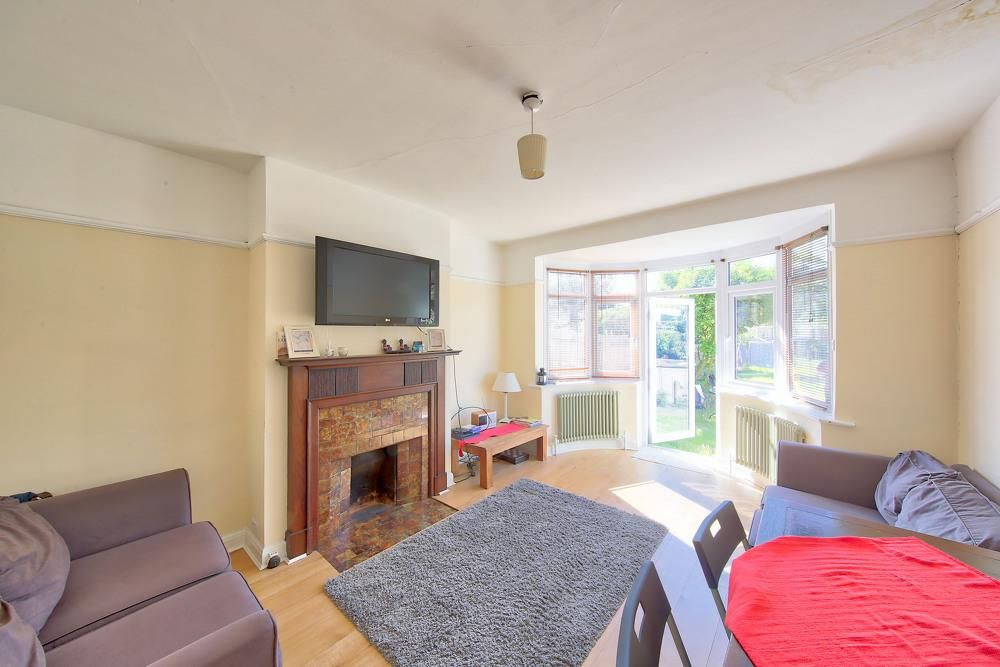 Property photo 2 of 10 14_Springfield_Avenue_Image9_15616_4.Jpg