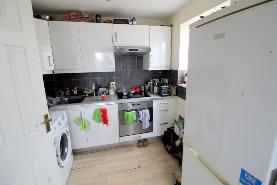 Property photo 3 of 6