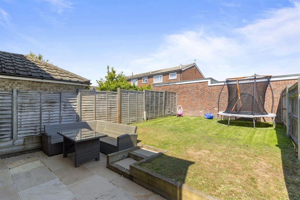 Property photo 2 of 18 Rear Garden