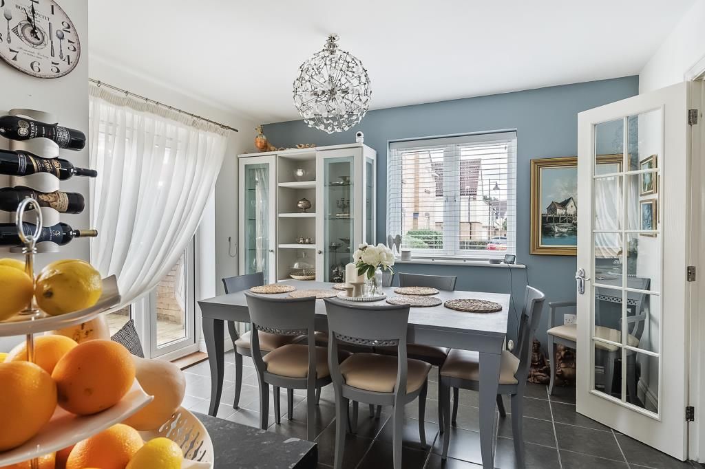 Property photo 3 of 13 Dining