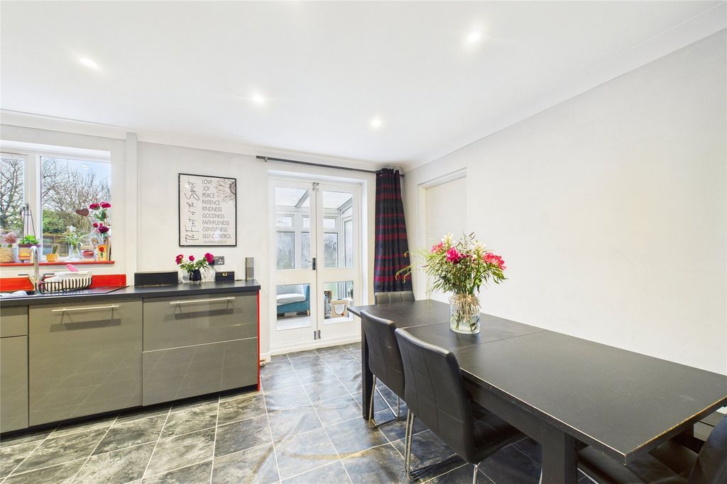 Property photo 3 of 12 Picture No. 03