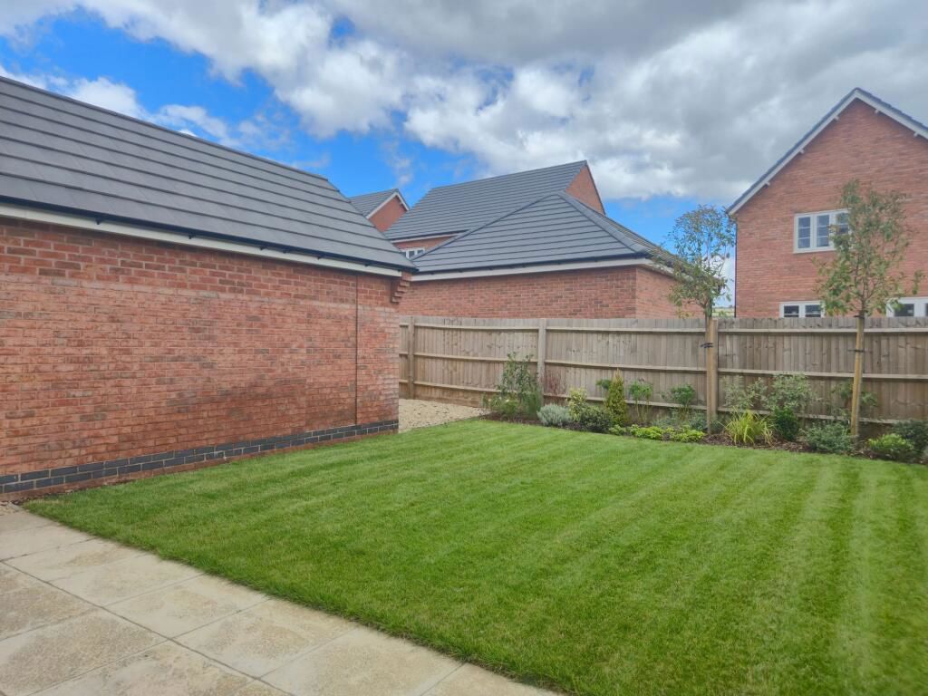 Property photo 2 of 29