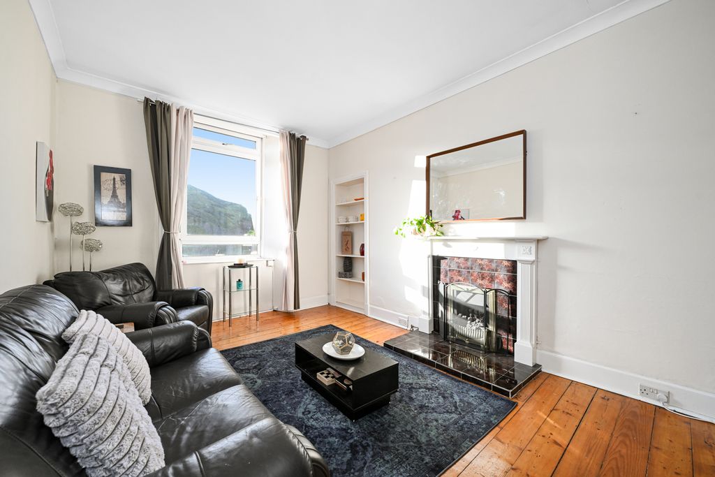 Property photo 3 of 21 Property Image 4