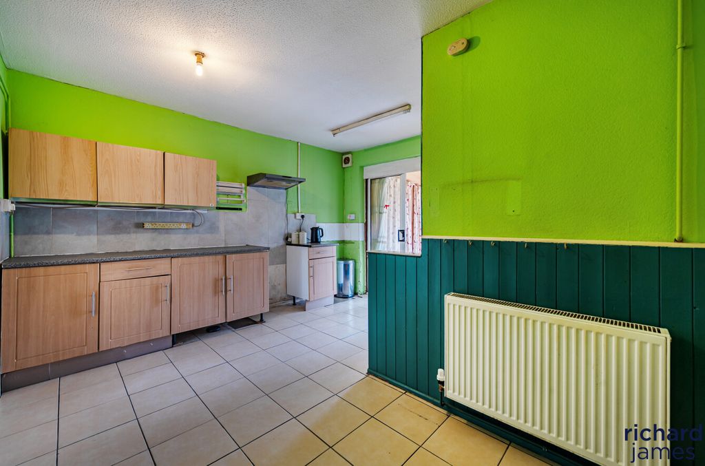 Property photo 3 of 12 55Fcfbb7E765452Bb116E3820Ecb966F