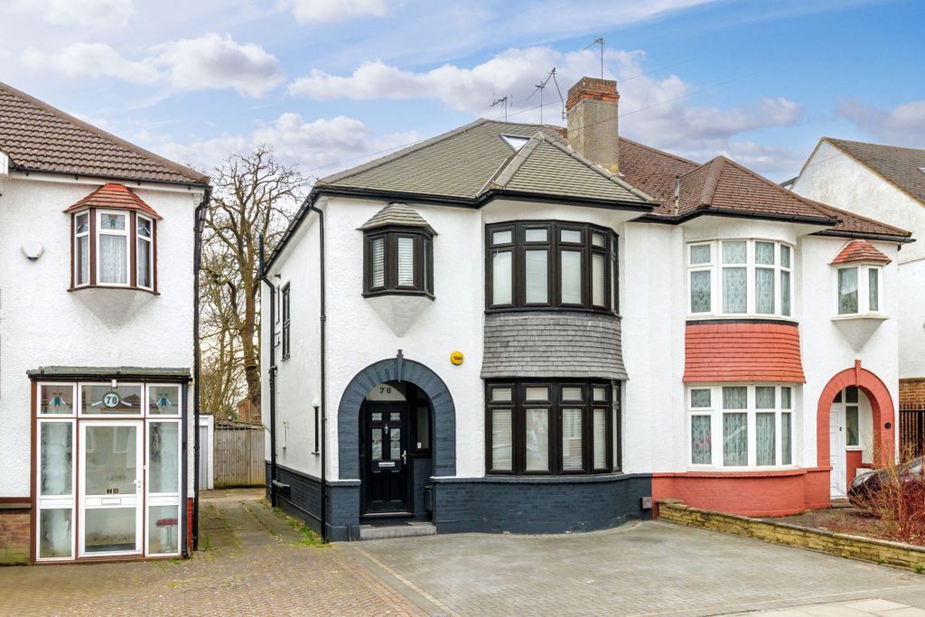 Property photo 1 of 30