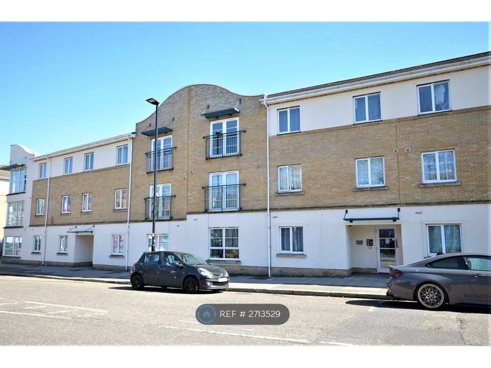 Property photo 2 of 10