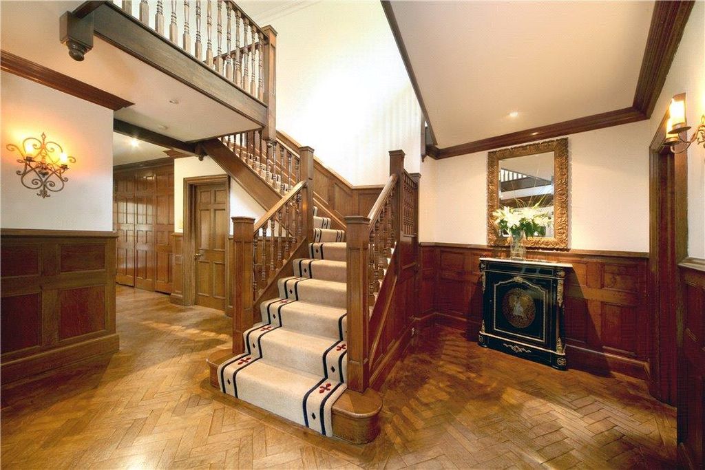 Property photo 2 of 25 Image