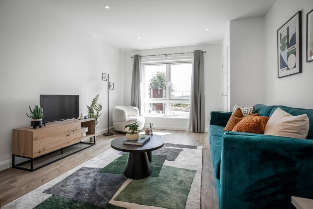 Property photo 3 of 18