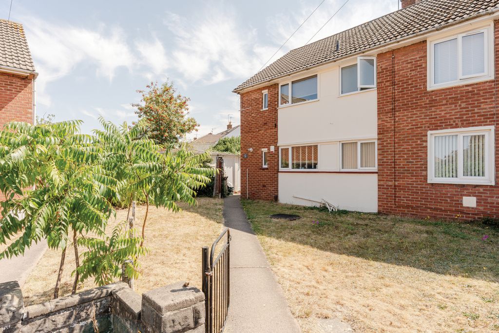 Property photo 1 of 17 1