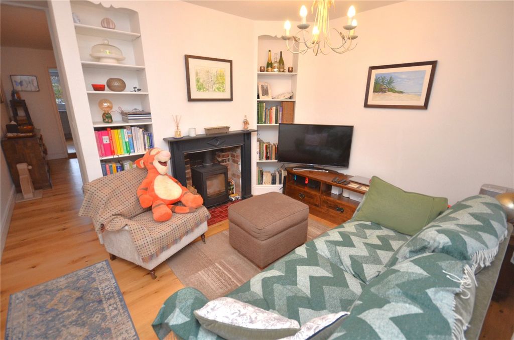 Property photo 2 of 12 Picture No. 06