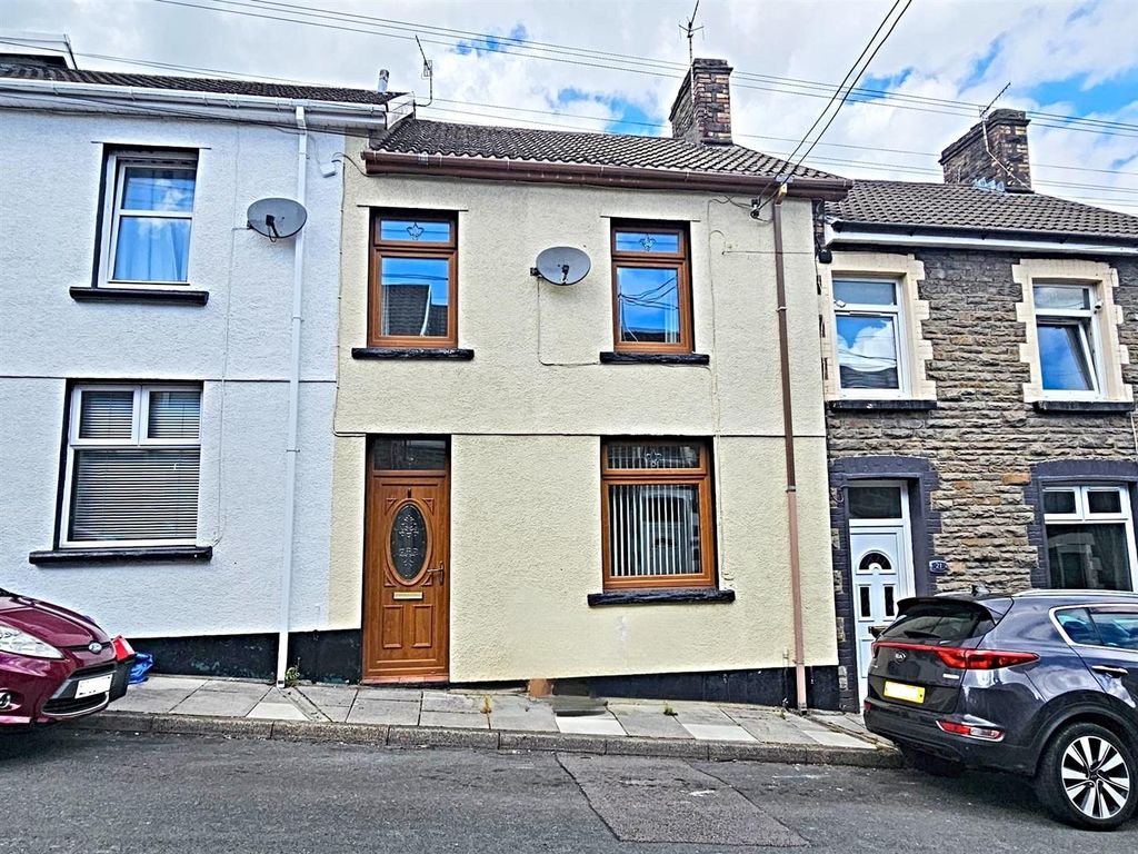 Property photo 1 of 16