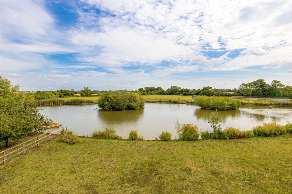 Property photo 3 of 22 Lake