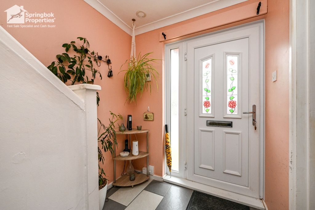 Property photo 2 of 17 Image 1