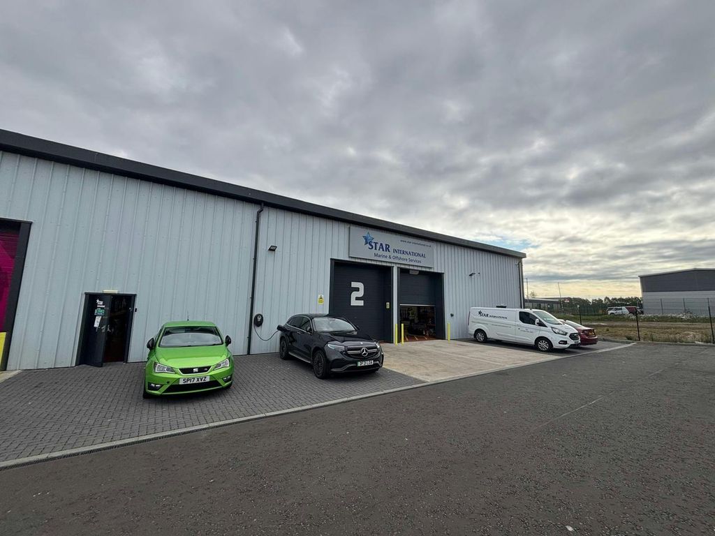 Property photo 2 of 6 Photo20251110214440 4.Jpg