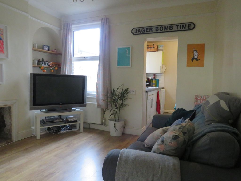 Property photo 3 of 11 Image