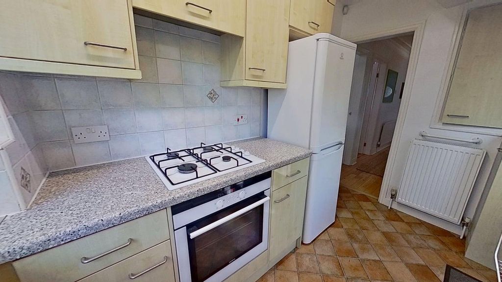 Property photo 3 of 11 Kelso-Gardens-01202026_101117