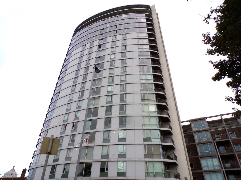 Property photo 1 of 2