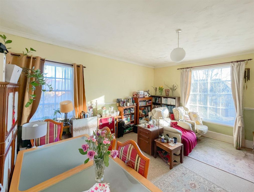 Property photo 3 of 13 12-Image00005.Jpg