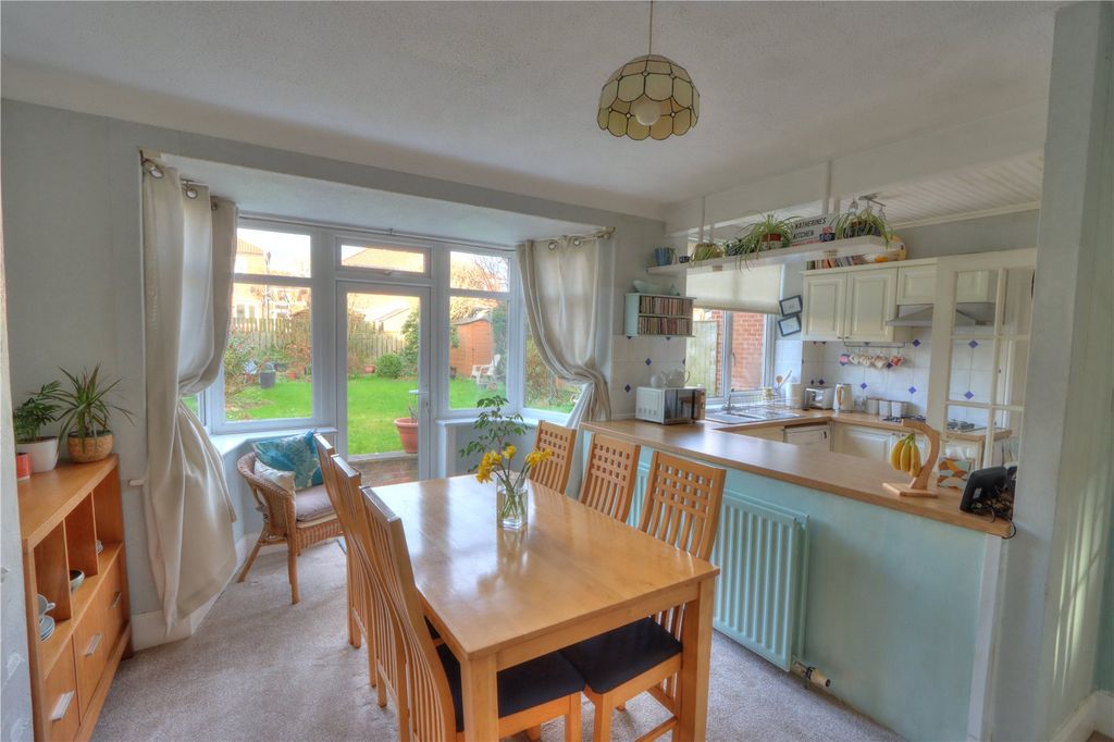 Property photo 2 of 14 Picture No. 10