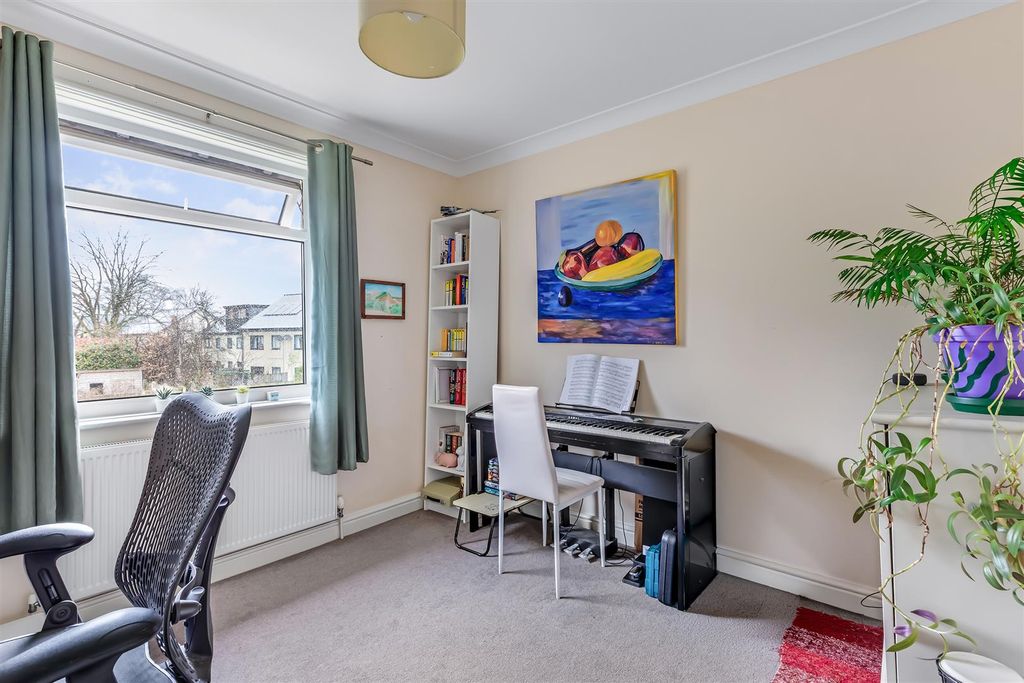 Additional image 12 of 3 bed semi-detached house for saleWyvil Crescent, Ilkley LS29