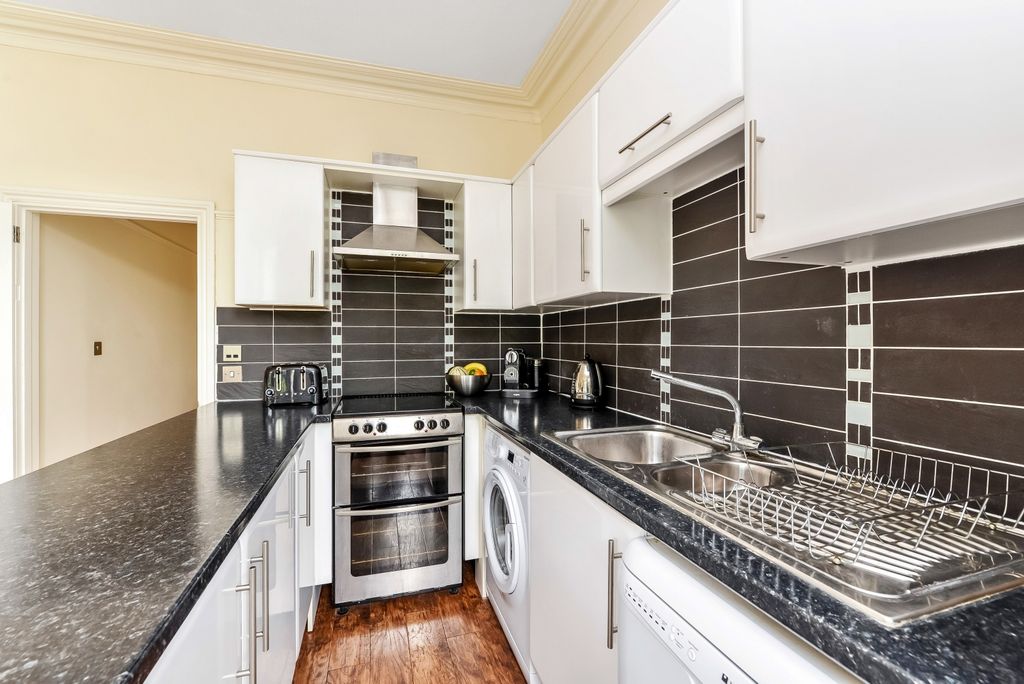 Property photo 3 of 10 Kitchen_High
