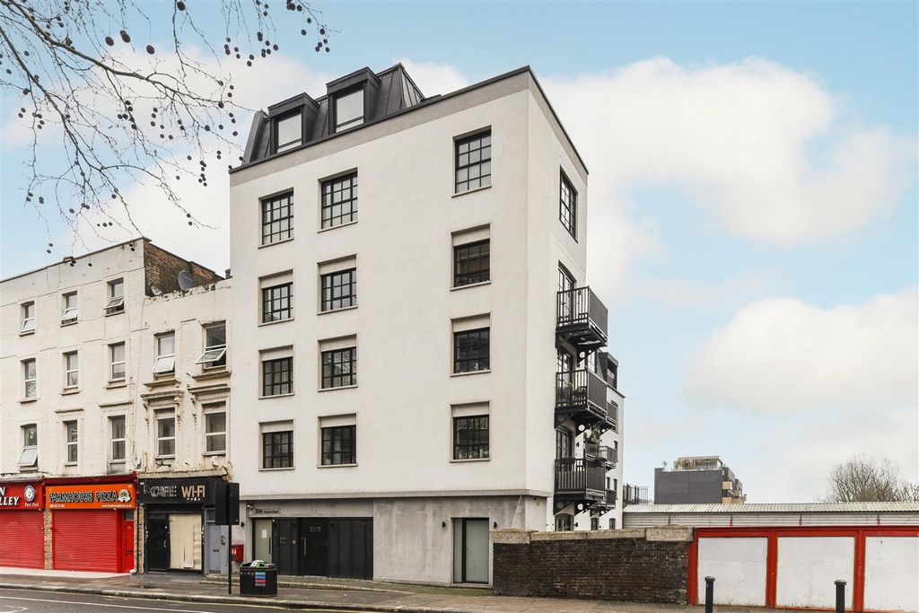 Property photo 3 of 13 1 Copy.Jpg