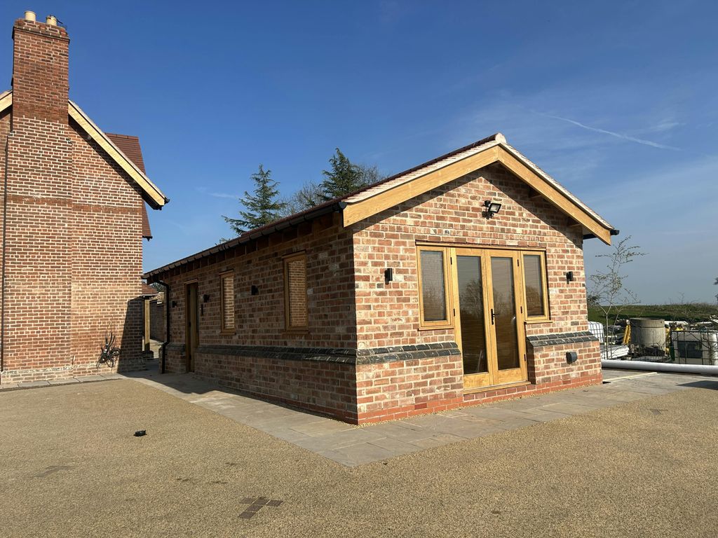 Property photo 1 of 3 Img_0821.Jpg