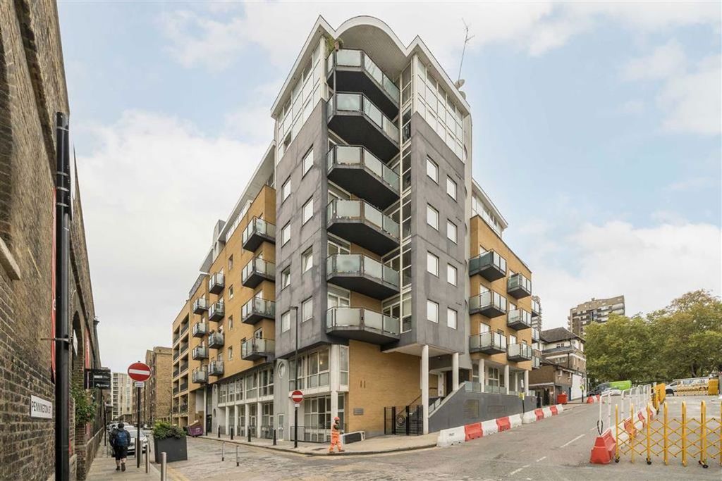 Property photo 1 of 5